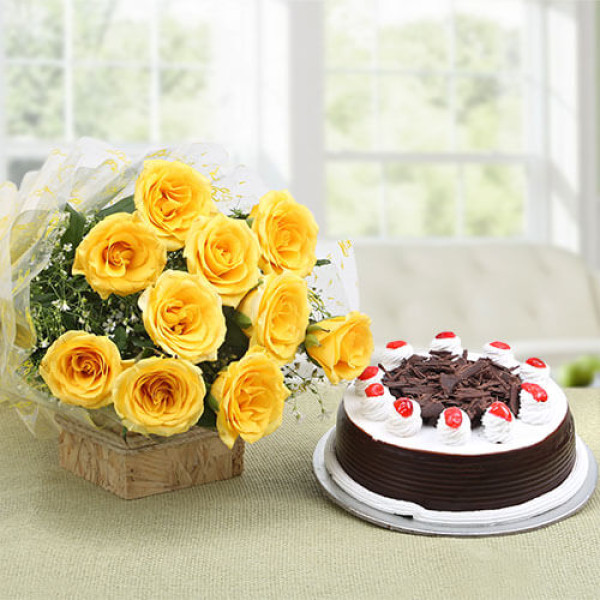 Starburst Yellow Roses N Cake